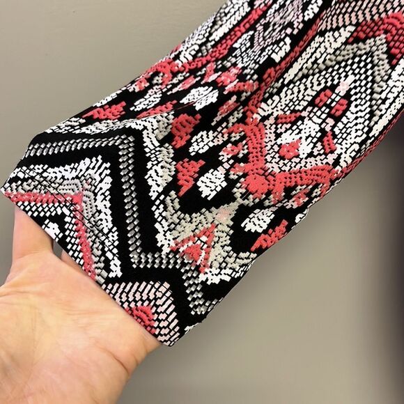 Alfred Dunner Women’s Abstract BoatNeck 3/4 Sleeves Pullover Shirt- LP - Picture 6 of 13